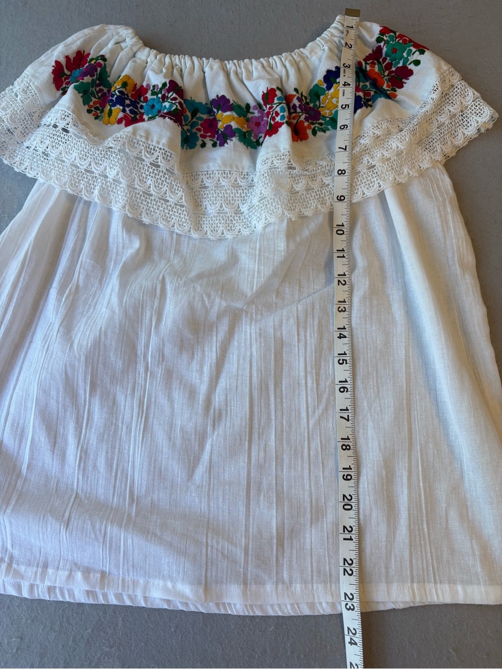 Authentic Oaxacan Mexican Embroidered Off-Shoulder Blouse White Floral Sz L - Picture 5 of 6